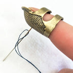 S Retro Finger Protector Antique Thimble Ring Handworking Needle