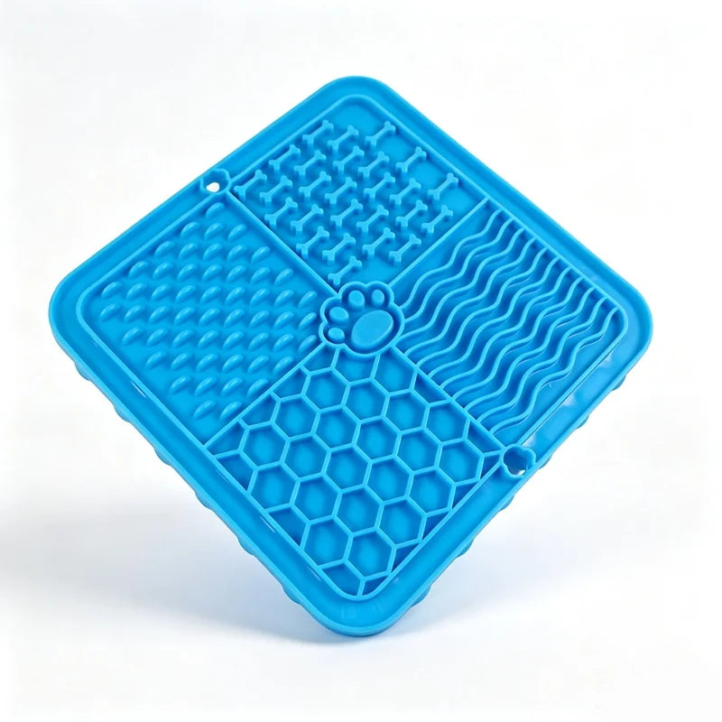 Pet Slow Feeder Licking Mat Food Grade Silicone Strong Suction Cup