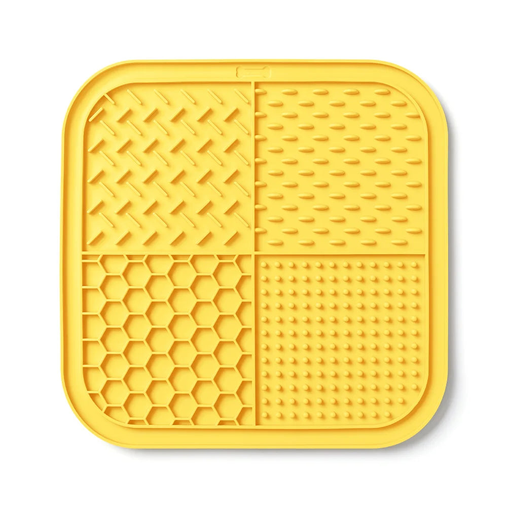 New Pet Silicone Licking Mat Slow Food Maker with Powerful Suction