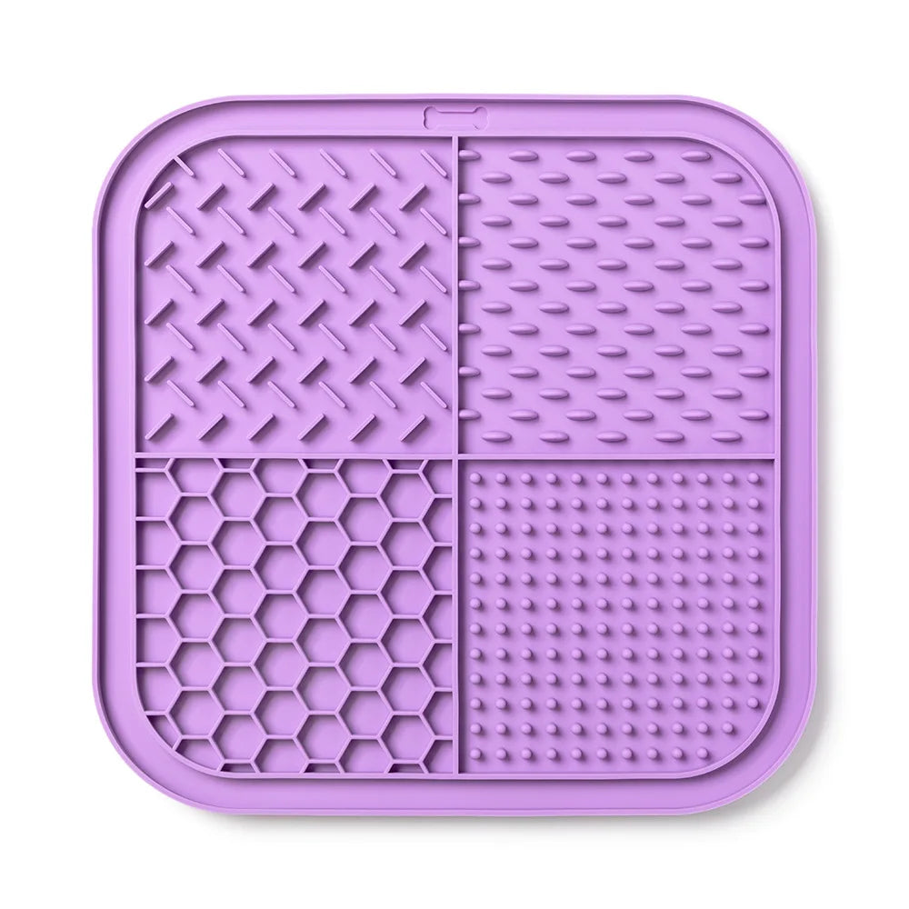 New Pet Silicone Licking Mat Slow Food Maker with Powerful Suction