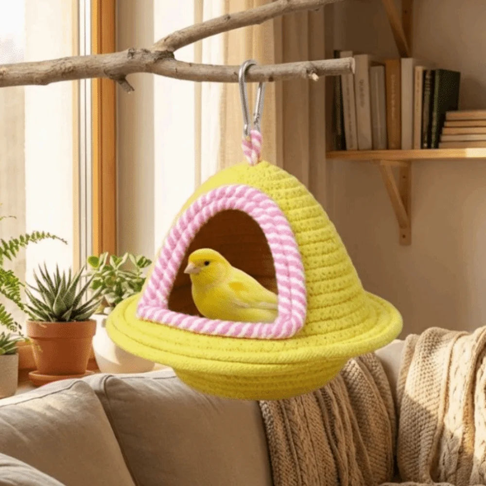 Warm Sleep Bird Cage Nest Handmade Weave Windproof Bird Hanging