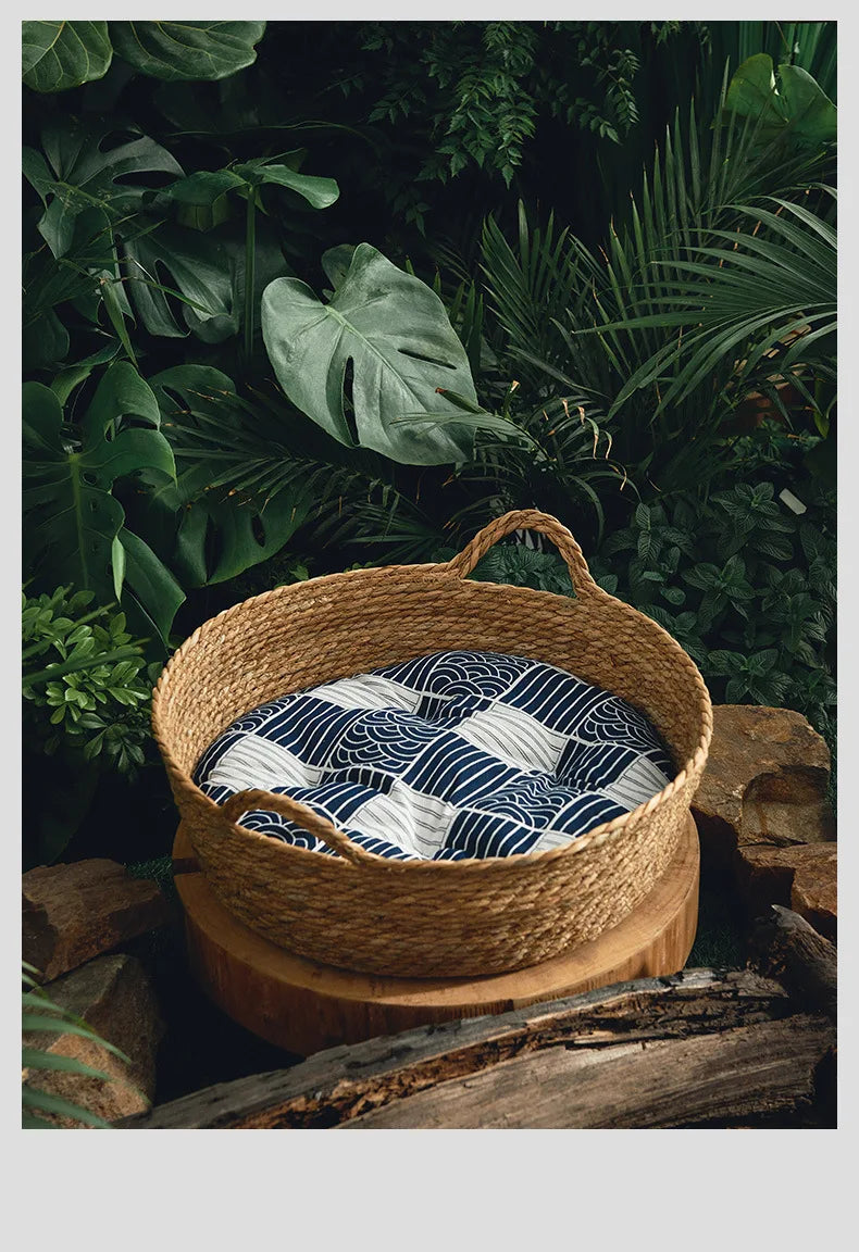 Ouzey Rattan Weaving Basket For Cat Comfortable Sleeping Pet Dog
