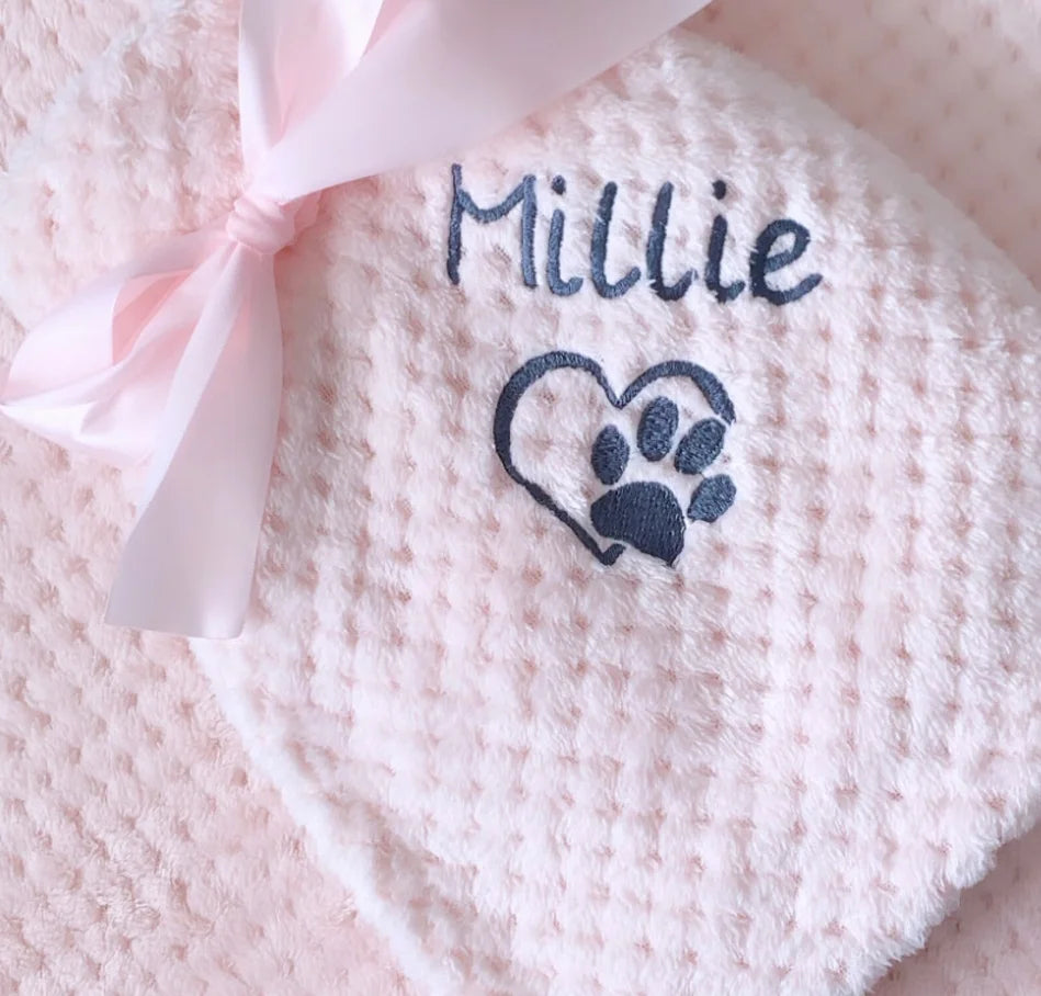 Dog / Cat Blanket- Personalised Dog Blanket - PUppy Blanket - Paw