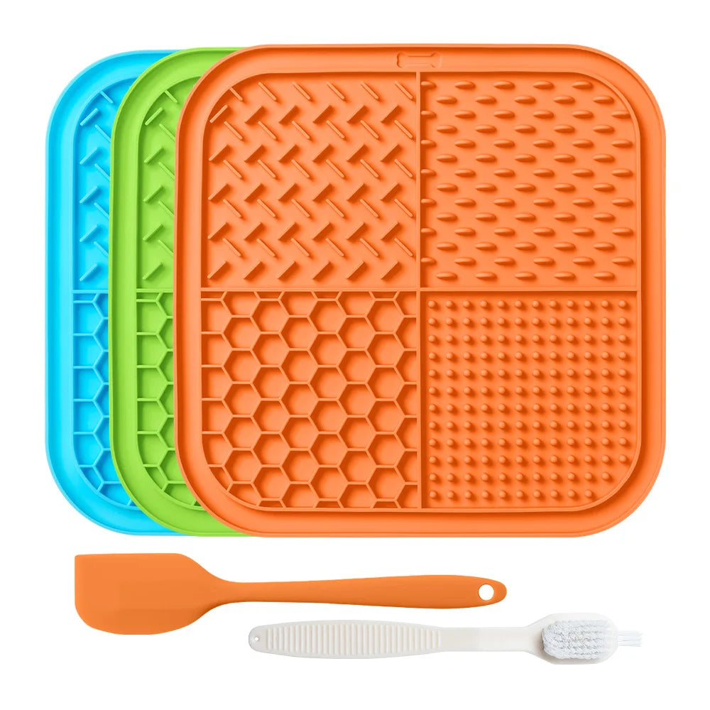 New Pet Silicone Licking Mat Slow Food Maker with Powerful Suction