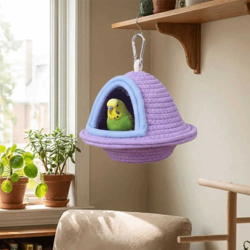 Warm Sleep Bird Cage Nest Handmade Weave Windproof Bird Hanging