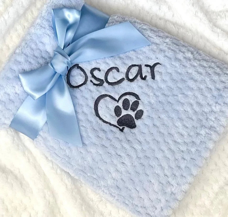 Dog / Cat Blanket- Personalised Dog Blanket - PUppy Blanket - Paw
